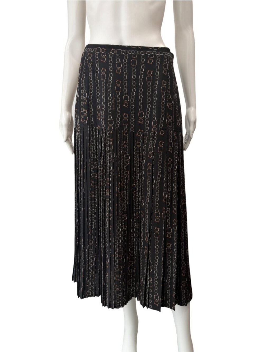 $1250 Ferragamo Black Chain Link Logo Pleated Multi Midi Silk Skirt size IT 40/4